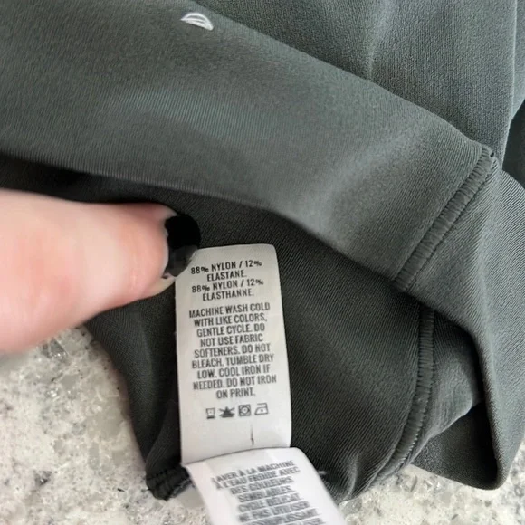 Aerie Woman’s Medium Leggings - Picture 4 of 4